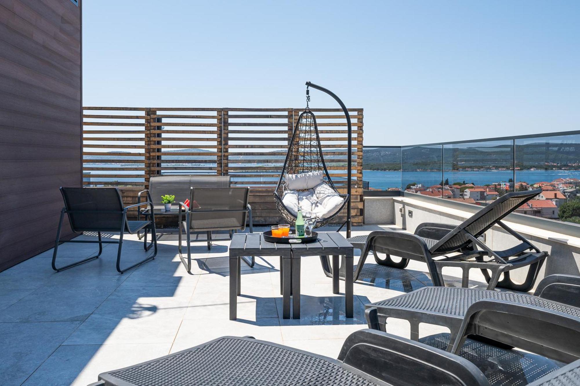 Sea Bay View Apartment - Appartement Avec Piscine Et Magnifique Vue Sur Mer Sveti Filip i Jakov Esterno foto